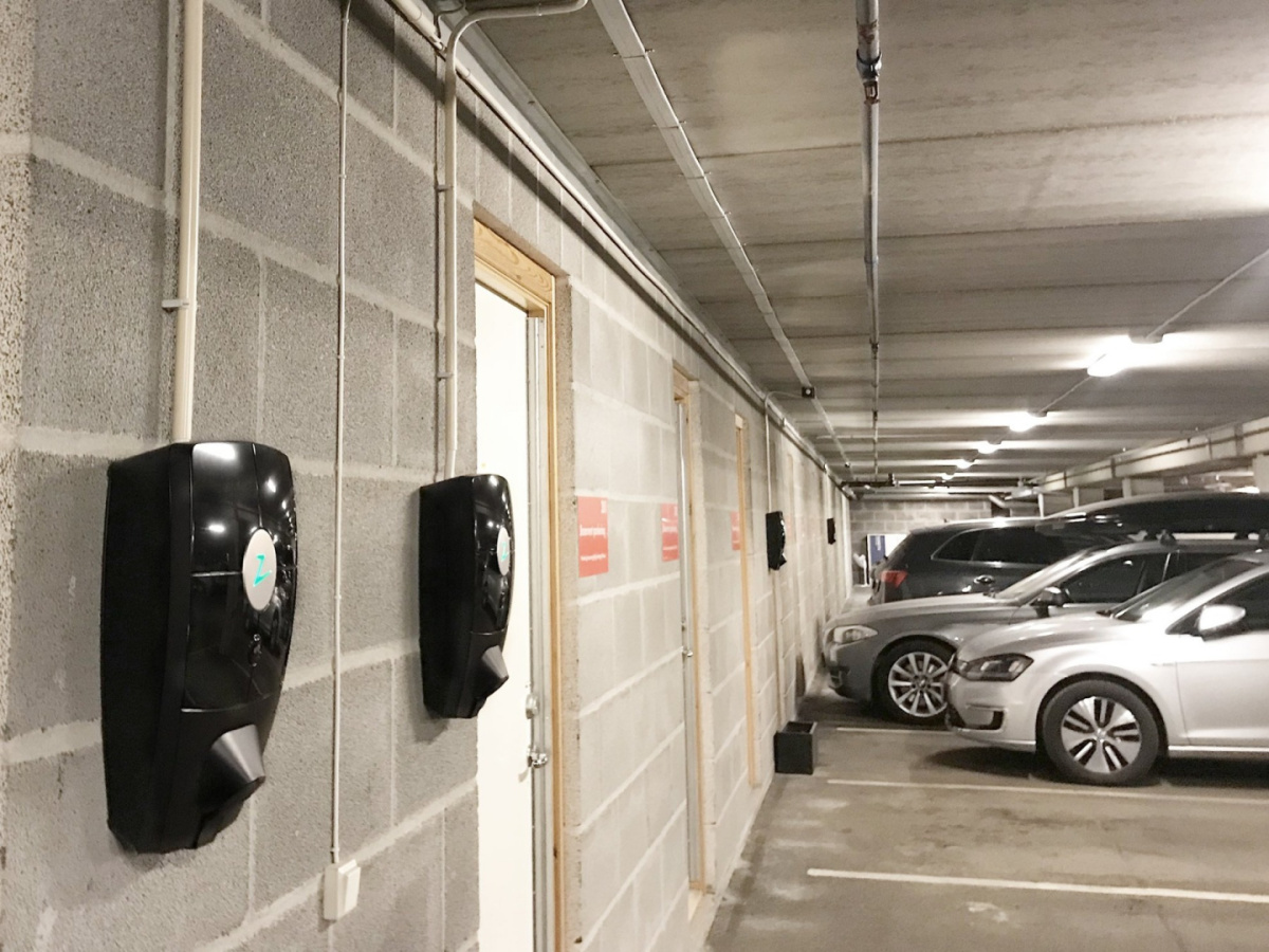 Wallbox Zaptec Pro Stacja ładowania do samochodów elektrycznych